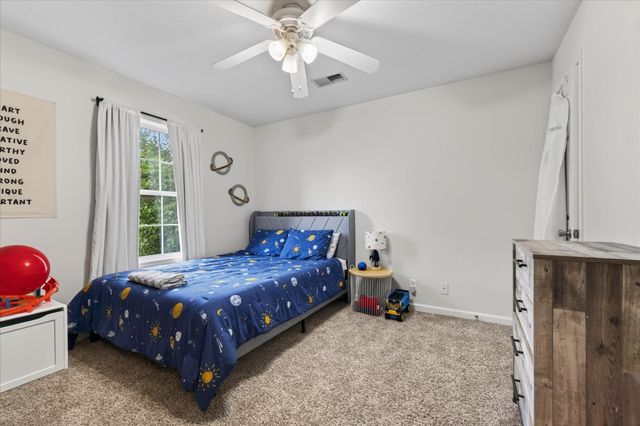 1009 Hendricks Ct, Clarksville, TN 37040