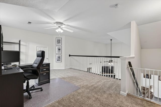 1009 Hendricks Ct, Clarksville, TN 37040