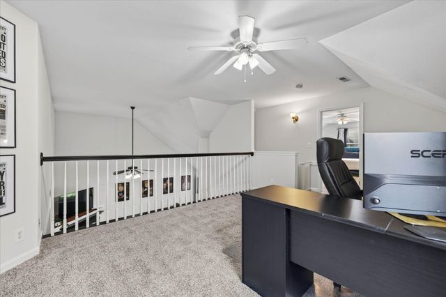 1009 Hendricks Ct, Clarksville, TN 37040