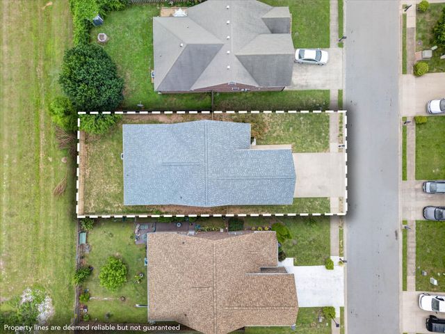 1009 Hendricks Ct, Clarksville, TN 37040