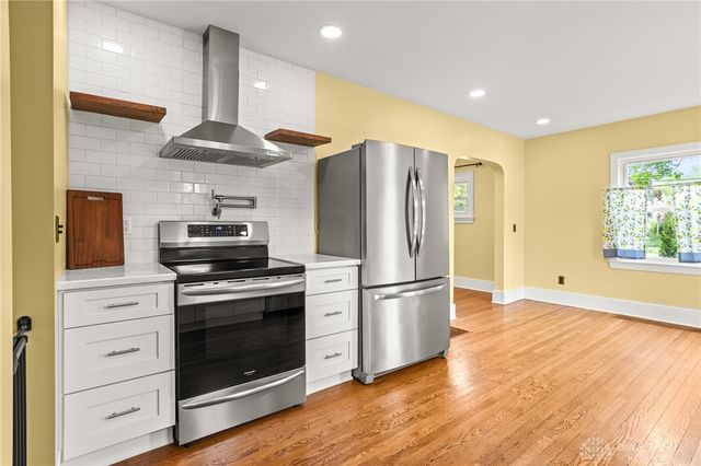 2908 Roanoke Avenue, Kettering, OH 45419