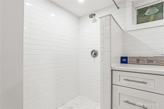 2908 Roanoke Avenue, Kettering, OH 45419
