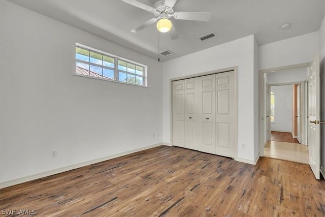 10823 Longshore WAY E, Naples, FL 34119