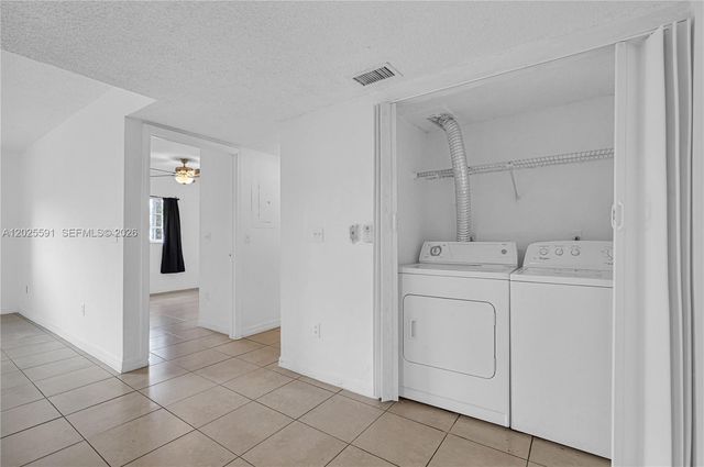 3680 N 56th Ave 806, Hollywood, FL 33021