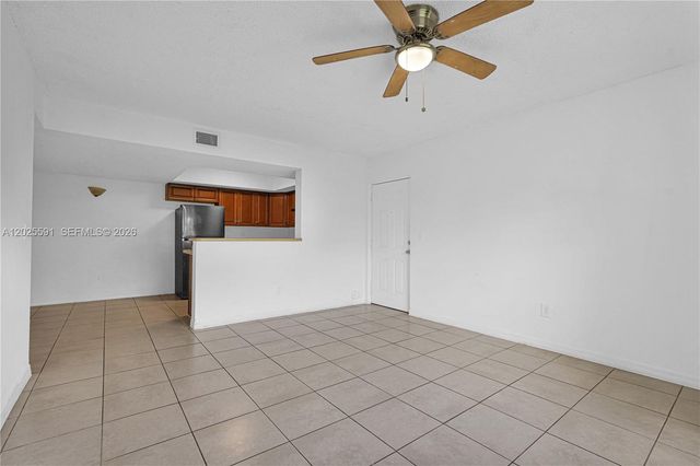 3680 N 56th Ave 806, Hollywood, FL 33021