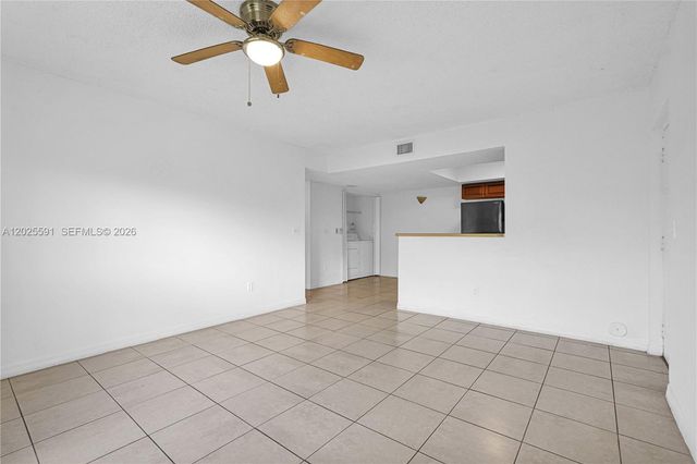 3680 N 56th Ave 806, Hollywood, FL 33021