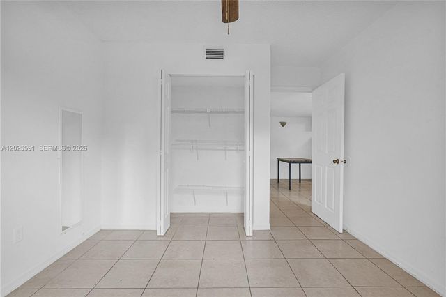 3680 N 56th Ave 806, Hollywood, FL 33021