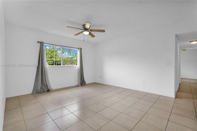 3680 N 56th Ave 806, Hollywood, FL 33021
