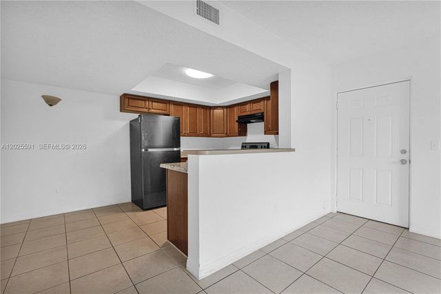3680 N 56th Ave 806, Hollywood, FL 33021
