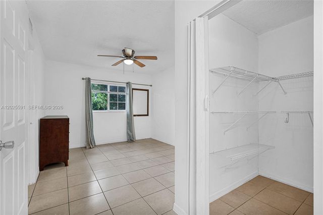 3680 N 56th Ave 806, Hollywood, FL 33021