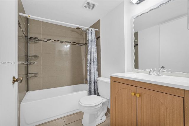 3680 N 56th Ave 806, Hollywood, FL 33021