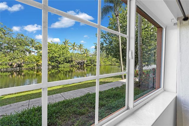 3680 N 56th Ave 806, Hollywood, FL 33021