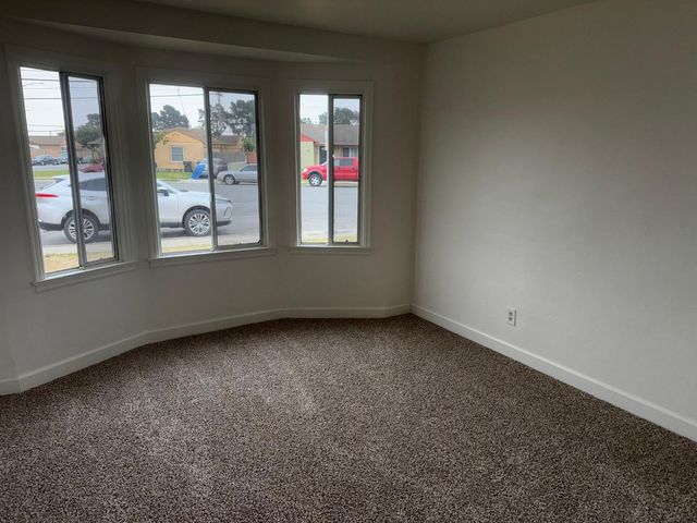 85 Paloma Avenue, Salinas, CA 93905