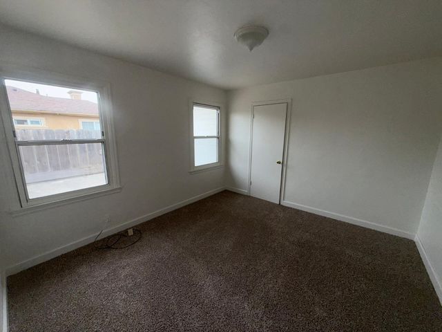 85 Paloma Avenue, Salinas, CA 93905
