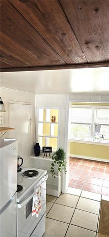 2417 3RD AVENUE N, St Petersburg, FL 33713