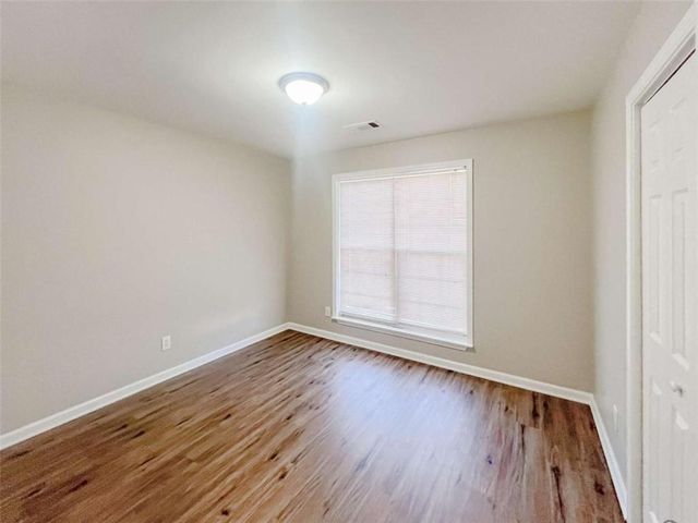 4932 Sunny Ridge Court, Flowery Branch, GA 30542