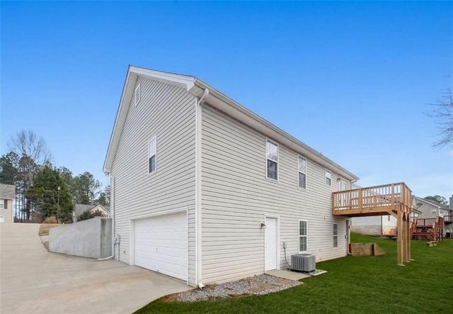 4932 Sunny Ridge Court, Flowery Branch, GA 30542