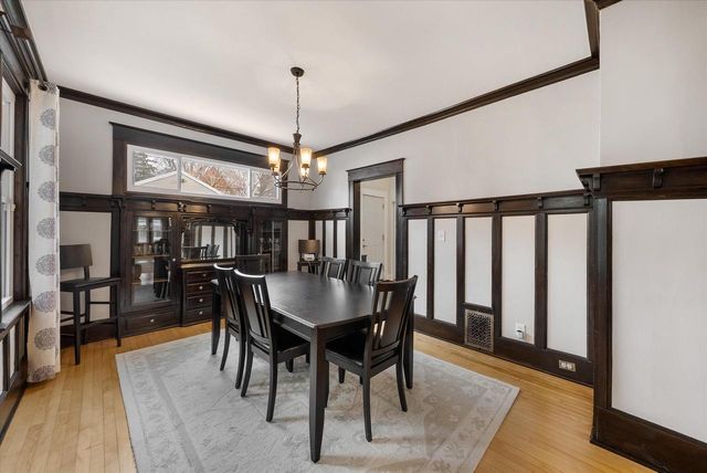 3360 N Newhall STREET, Milwaukee, WI 53211