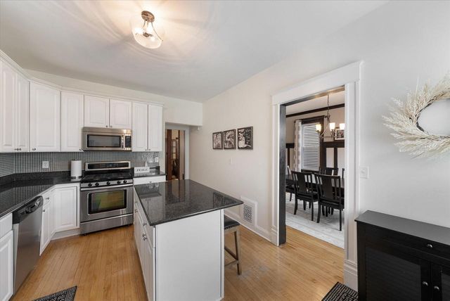 3360 N Newhall STREET, Milwaukee, WI 53211