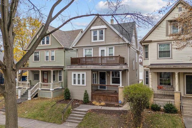 3360 N Newhall STREET, Milwaukee, WI 53211