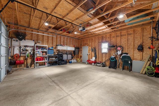 3360 N Newhall STREET, Milwaukee, WI 53211