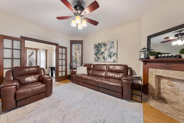 3360 N Newhall STREET, Milwaukee, WI 53211