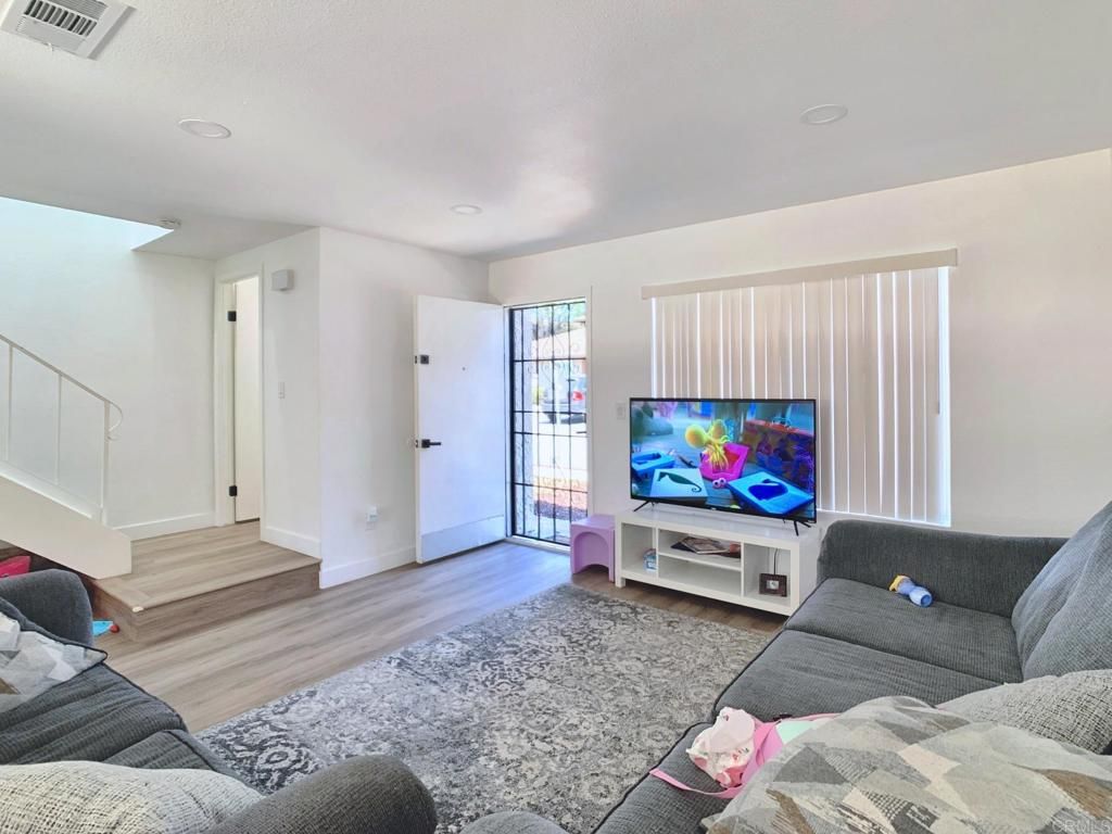 319 Sun Court, El Cajon, CA 92021 — photo 2