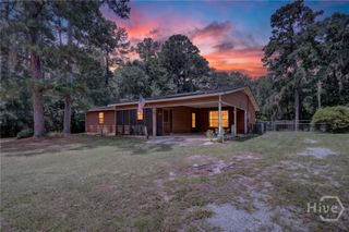181 Old River Road, Bloomingdale, GA 31302