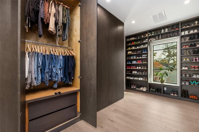 419 W 30th Street, Houston, TX 77018