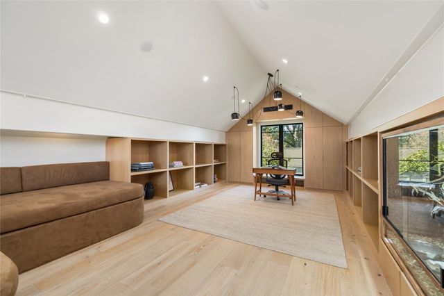 419 W 30th Street, Houston, TX 77018
