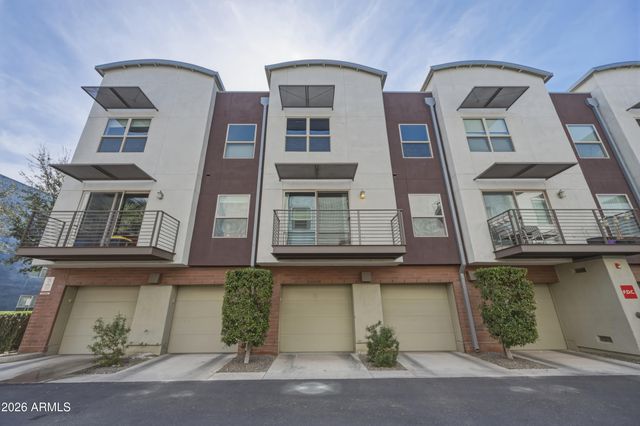 526 W 1ST Street 106, Tempe, AZ 85281