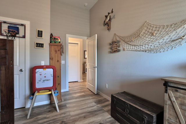 2063 Goff Ridge Road, Pineville, MO 64856