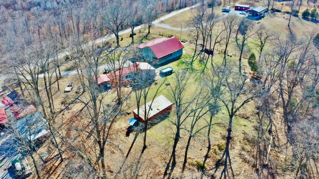 2063 Goff Ridge Road, Pineville, MO 64856