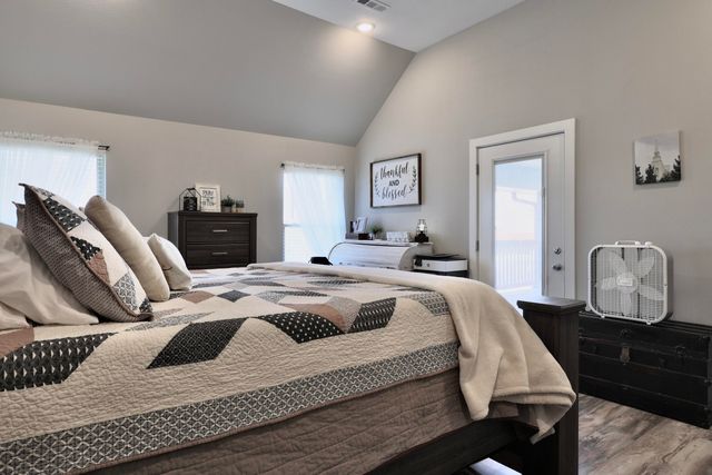 2063 Goff Ridge Road, Pineville, MO 64856