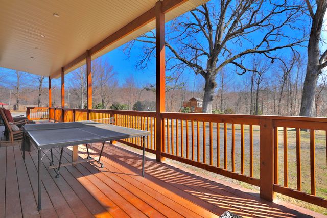 2063 Goff Ridge Road, Pineville, MO 64856