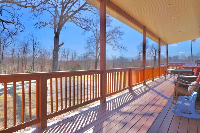 2063 Goff Ridge Road, Pineville, MO 64856