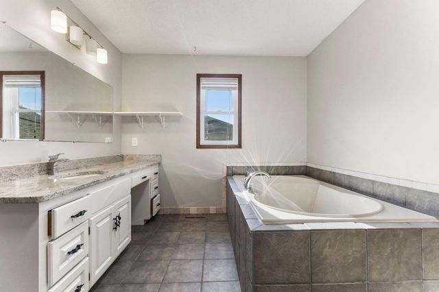 1434 Eastlake Drive, Chaska, MN 55318