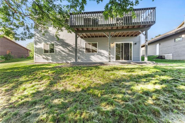 1434 Eastlake Drive, Chaska, MN 55318