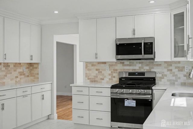 16 Hershey Road, East Brunswick, NJ 08816