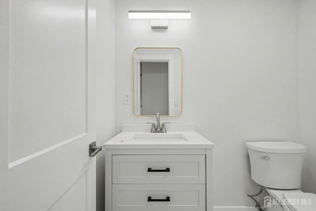 16 Hershey Road, East Brunswick, NJ 08816