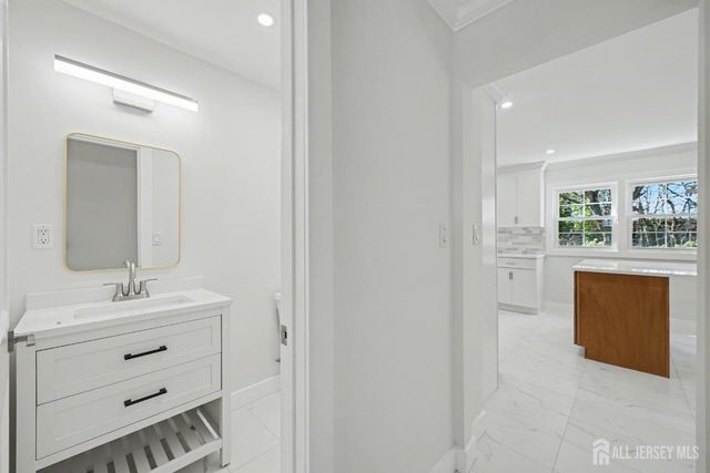 16 Hershey Road, East Brunswick, NJ 08816