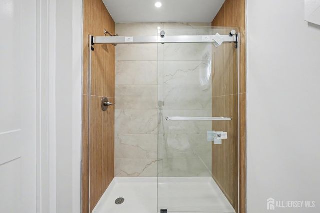 16 Hershey Road, East Brunswick, NJ 08816