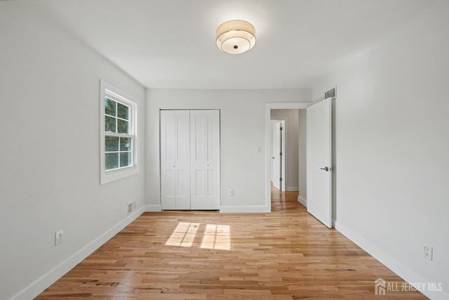 16 Hershey Road, East Brunswick, NJ 08816