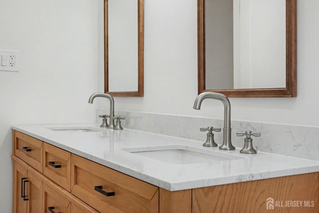 16 Hershey Road, East Brunswick, NJ 08816