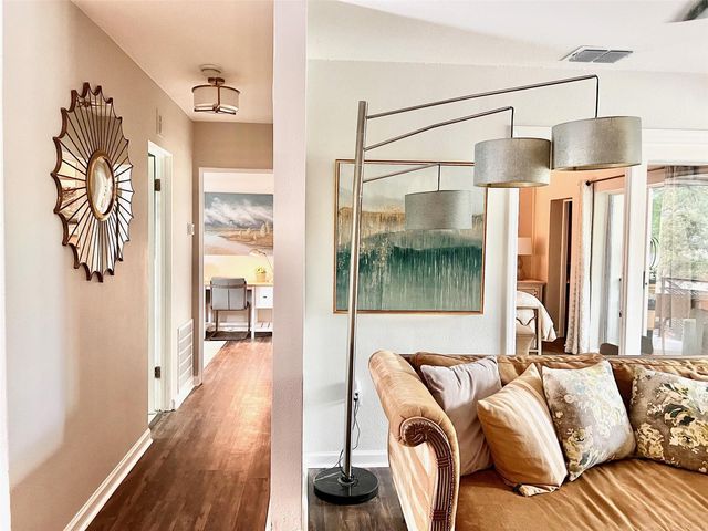 151 N ORLANDO AVENUE 203, Winter Park, FL 32789