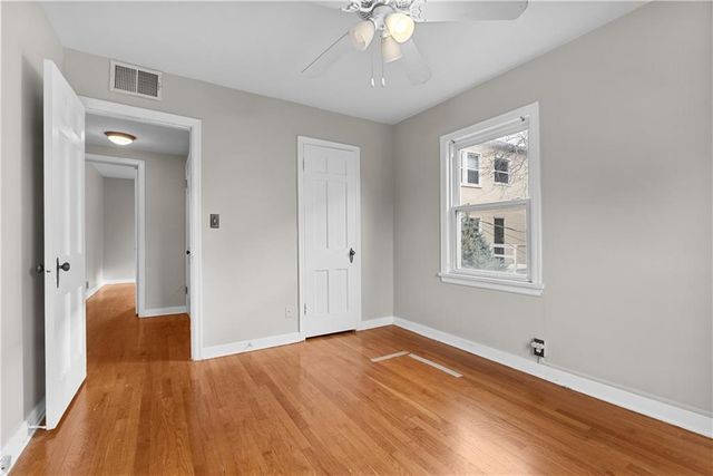 4942 Walnut Street 2 South, Kansas City, MO 64112