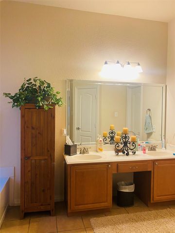 2250 Kaitlyn Drive, Weatherford, TX 76087