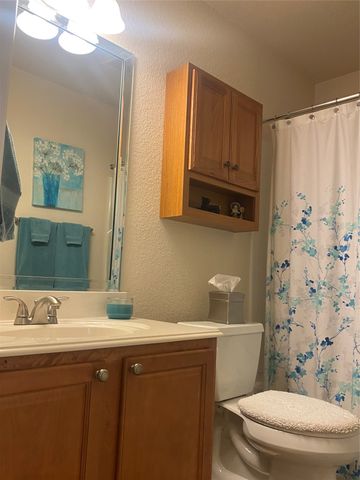 2250 Kaitlyn Drive, Weatherford, TX 76087
