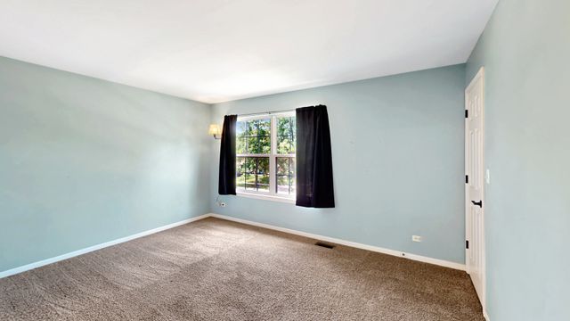 2955 Shetland Lane, Montgomery, IL 60538