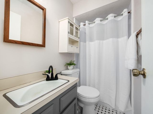 5105 Southminster Road, Columbus, OH 43221